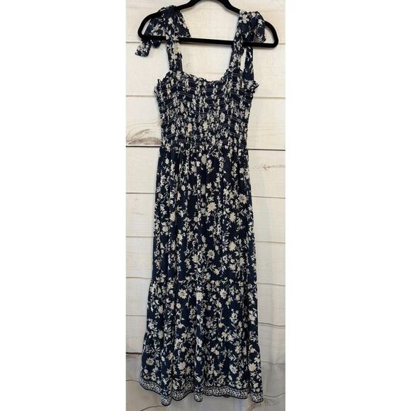 Max Studio Maxi Dress Smocked Ruffled Blue White Print Est. Size SM Preppy Cute - Picture 2 of 6